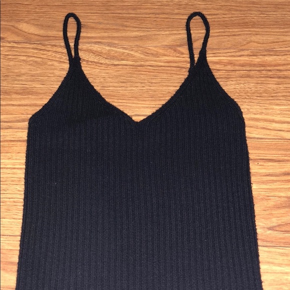 Black ribbed tank top - Picture 2 of 3